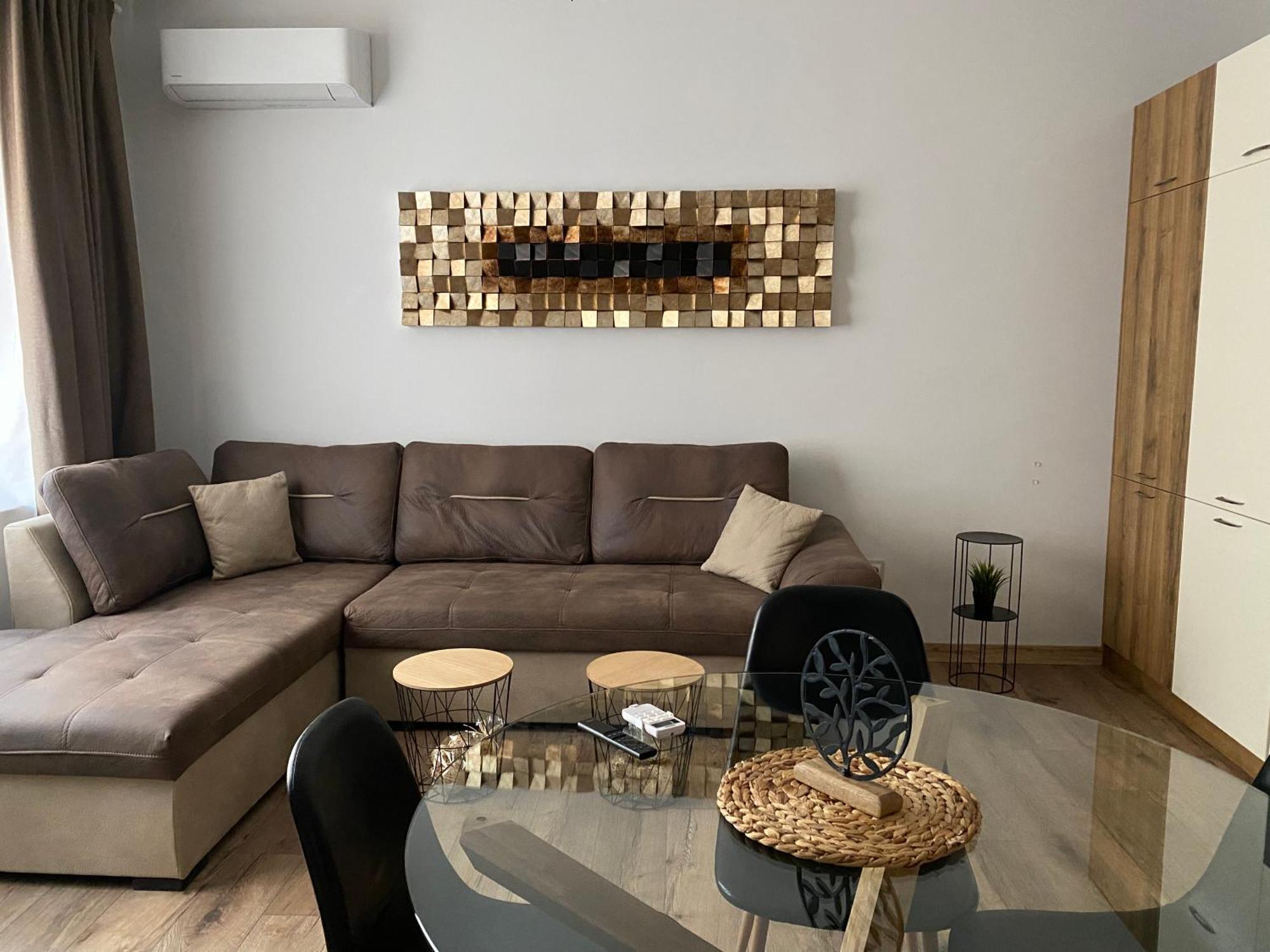 La Luna - High-End 2Bd Flat In The Top Centre By Flat Mаnager Sofya Dış mekan fotoğraf